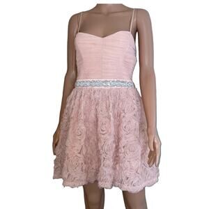Trixxi formal prom wedding short spaghetti strap flower button fit & flare SZ 7